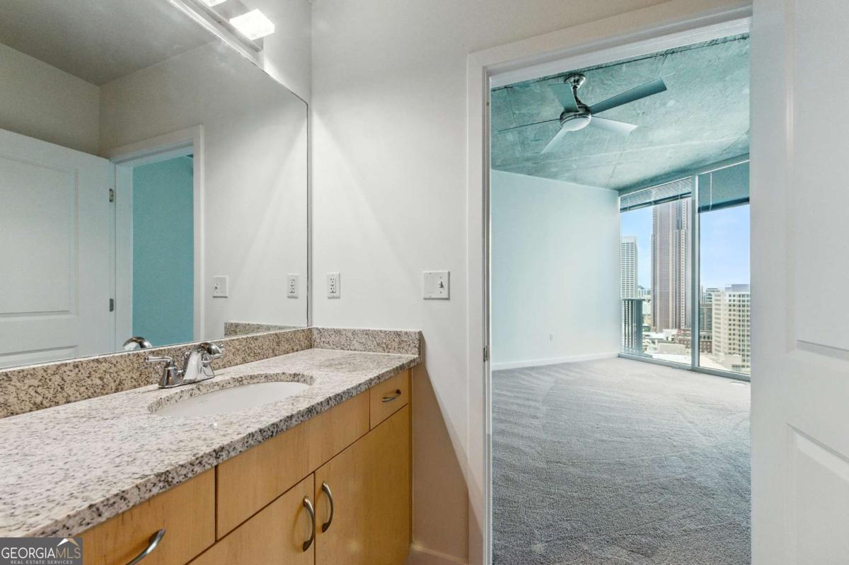 400 W Peachtree Street Nw # 2713 Property Photo 28