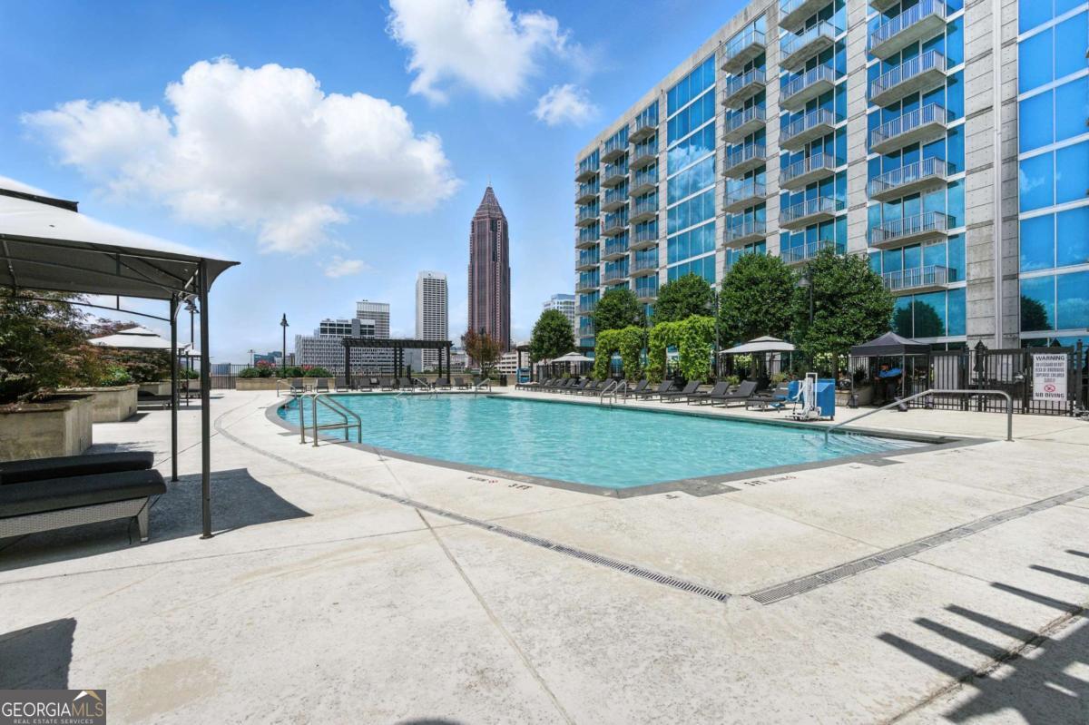 400 W Peachtree Street Nw # 2713 Property Photo 36