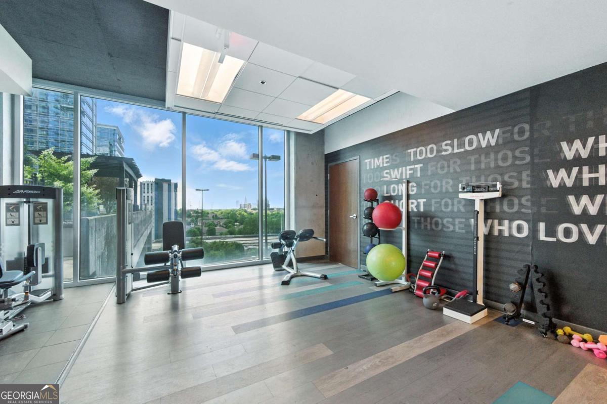 400 W Peachtree Street Nw # 2713 Property Photo 38