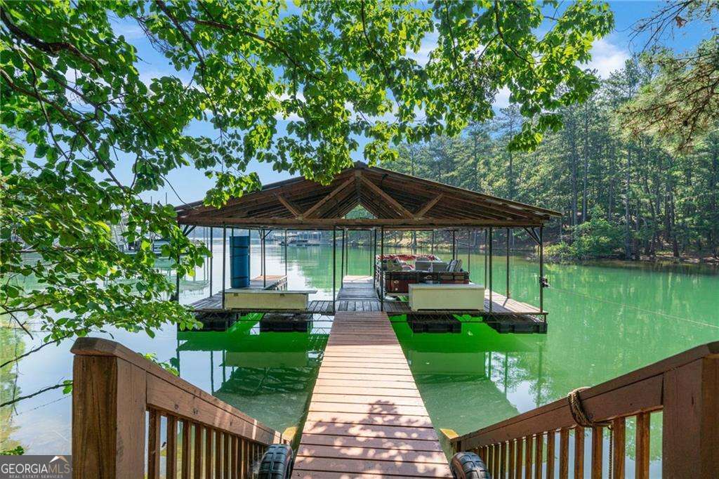 6642 Crestwood Peninsula Property Photo 1