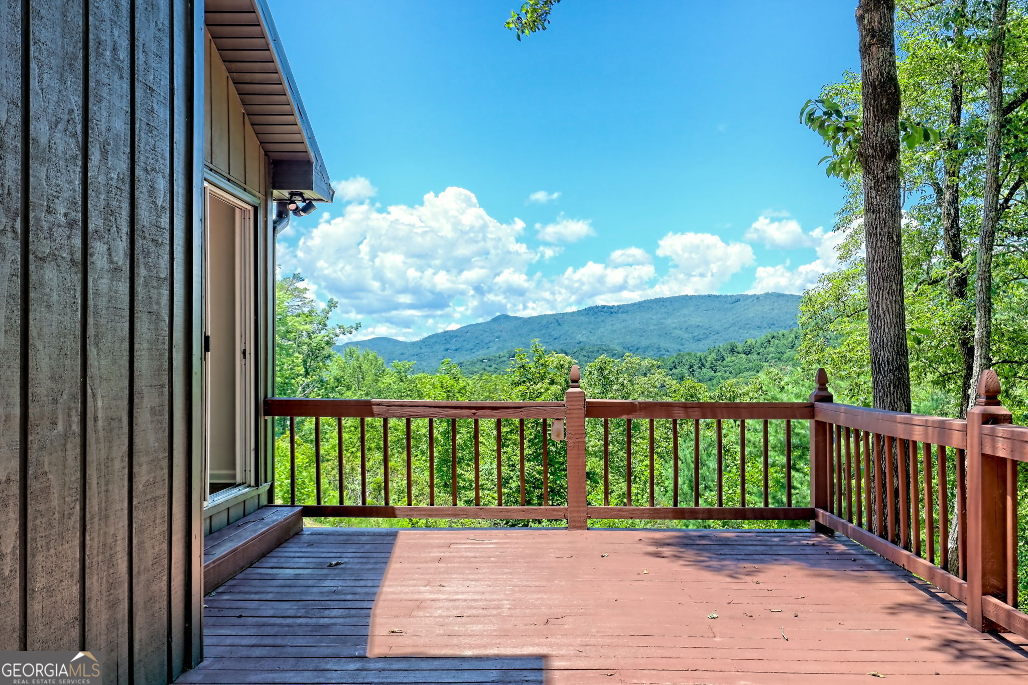 967 Saddle Gap Drive Property Photo 2