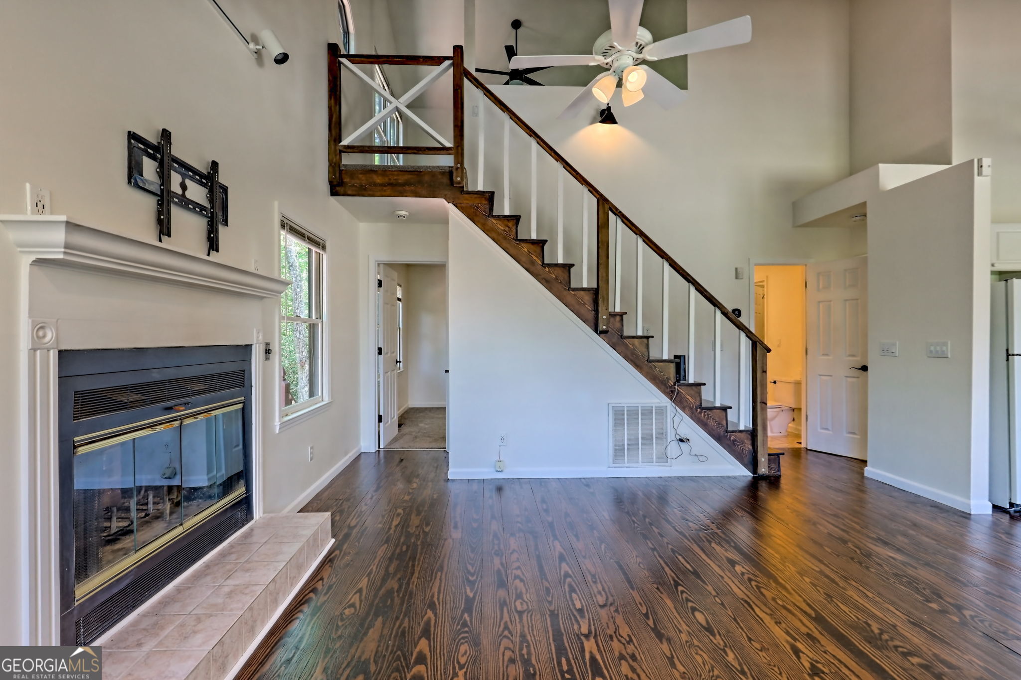 967 Saddle Gap Drive Property Photo 4