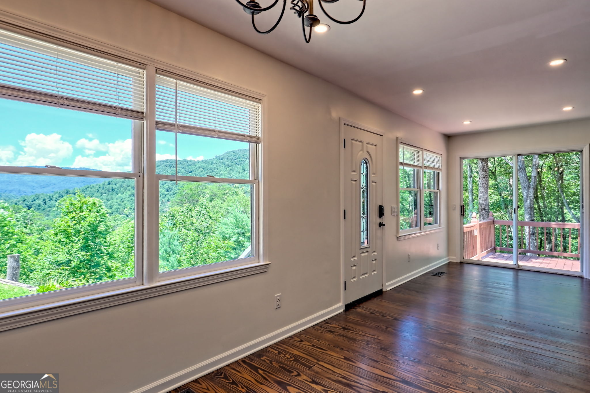 967 Saddle Gap Drive Property Photo 18