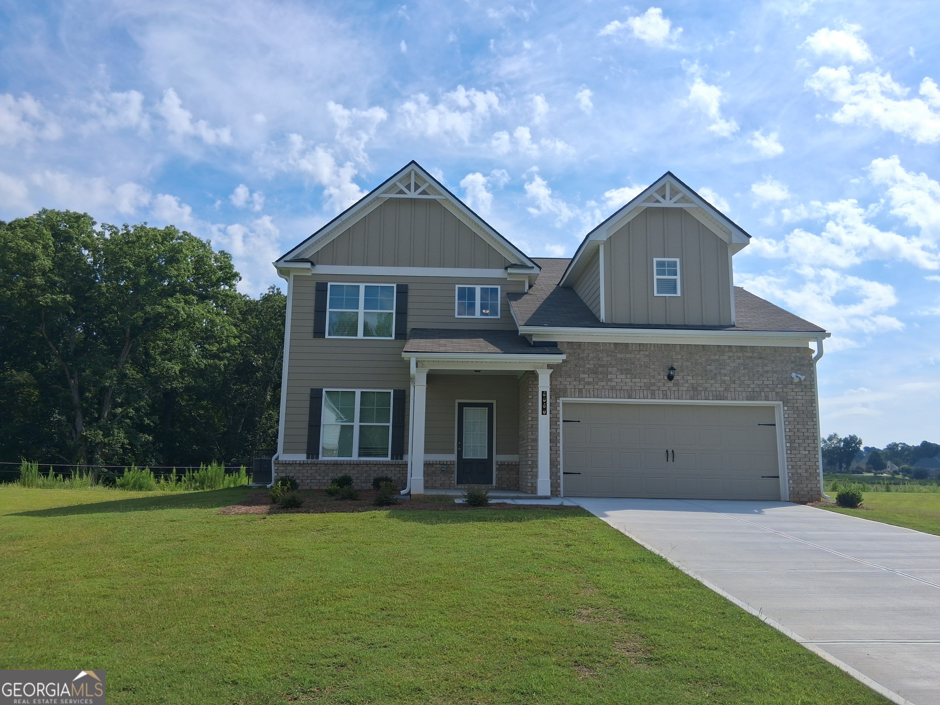 6060 Spring Way Property Photo 1