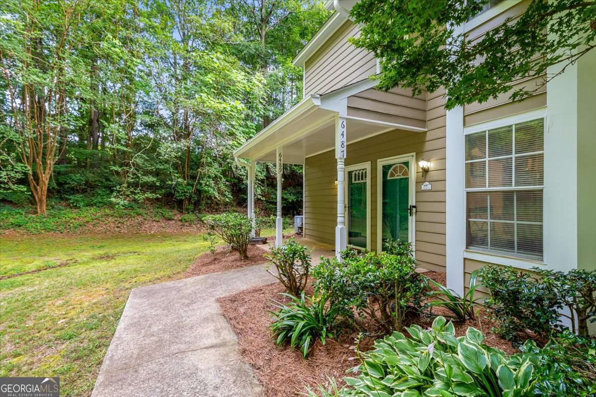 6487 Northridge Way Property Photo 1