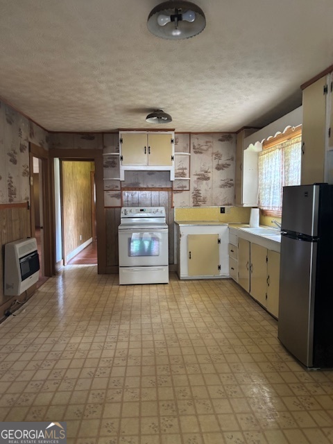 209 Georgia Avenue Property Photo 4