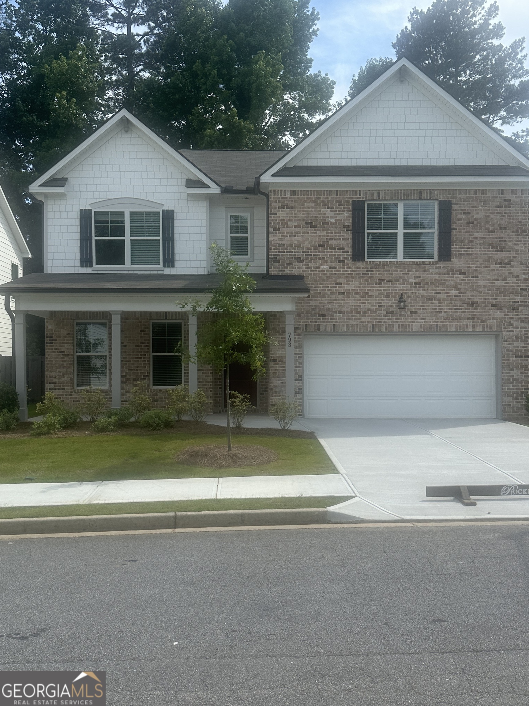 793 River Gardens Drive Se Property Photo 1