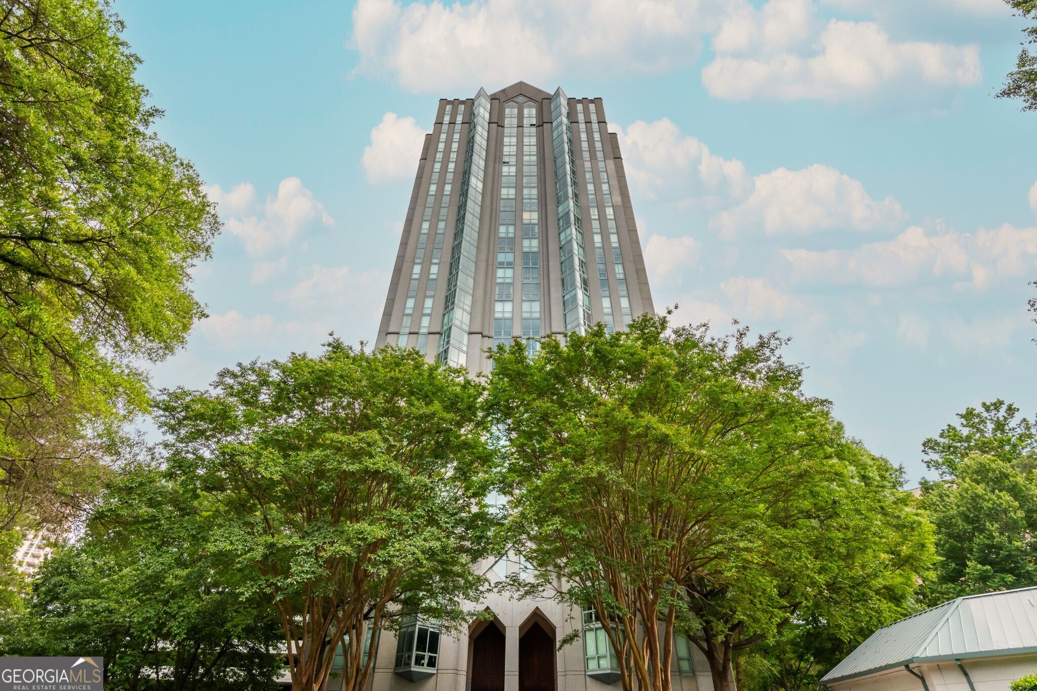 2870 Pharr Court Nw # 309 Property Photo 1