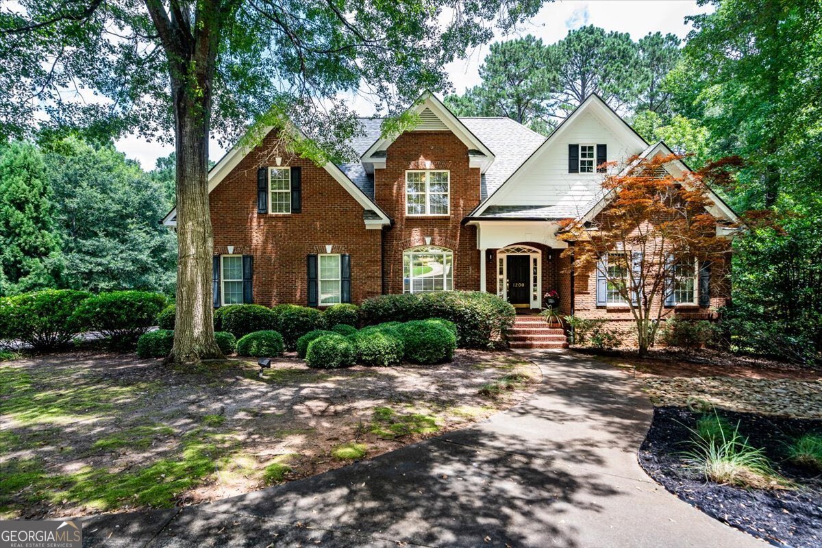 1200 Mallard Lake Drive Property Photo 2