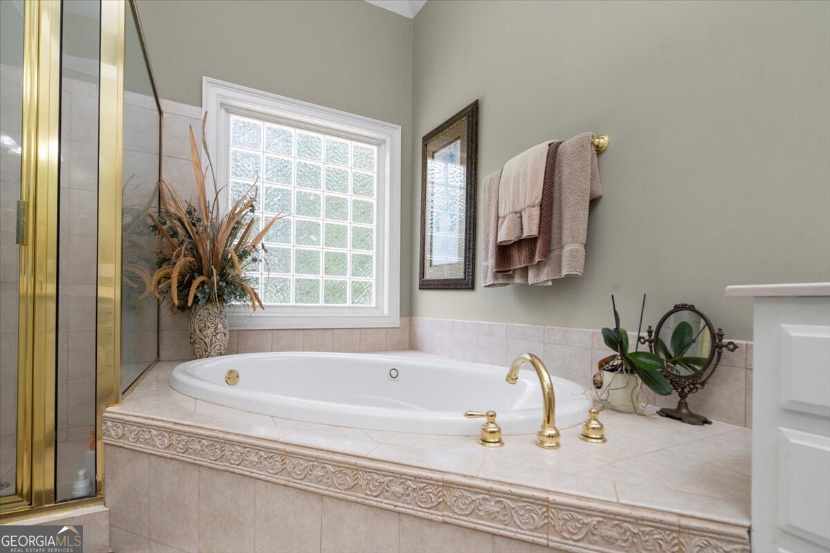 1200 Mallard Lake Drive Property Photo 23