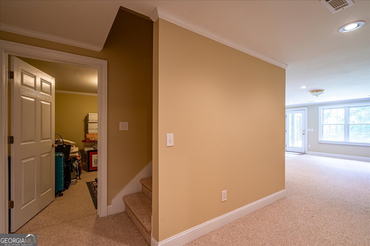 1200 Mallard Lake Drive Property Photo 39