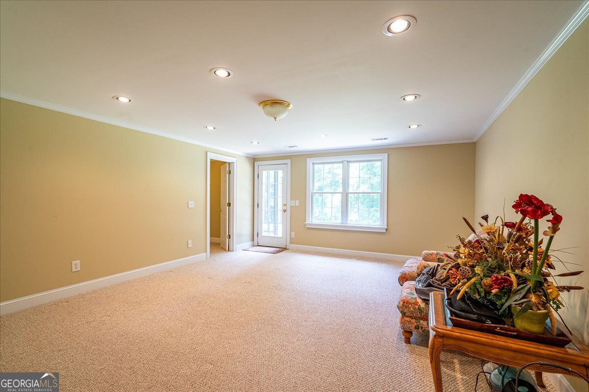 1200 Mallard Lake Drive Property Photo 41