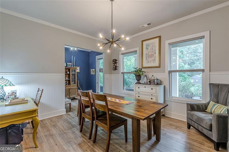 3157 Oakdale Road Property Photo 7