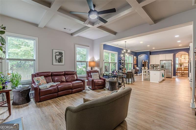 3157 Oakdale Road Property Photo 11