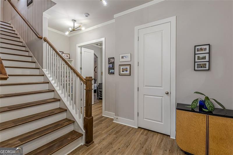 3157 Oakdale Road Property Photo 19