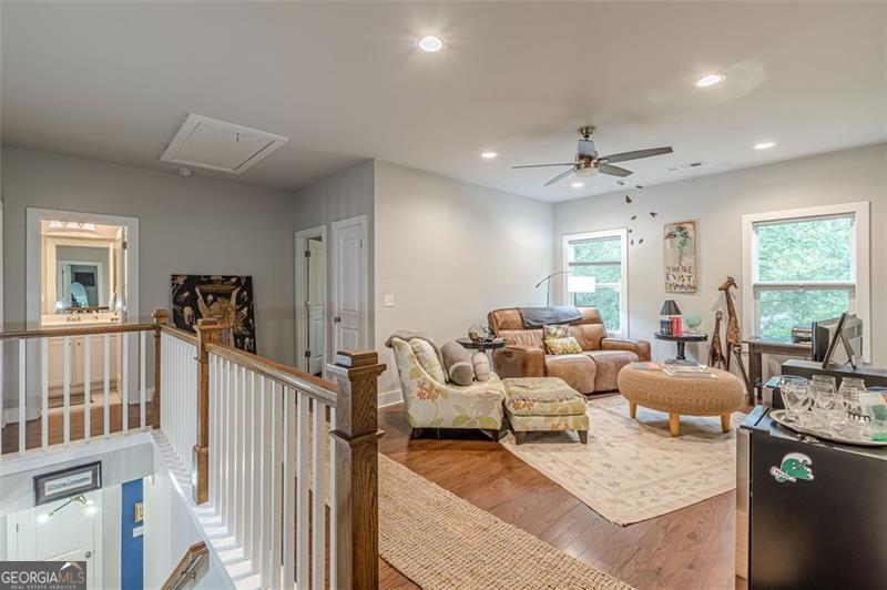 3157 Oakdale Road Property Photo 28