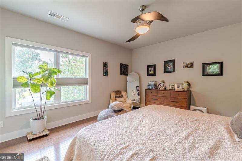 3157 Oakdale Road Property Photo 32