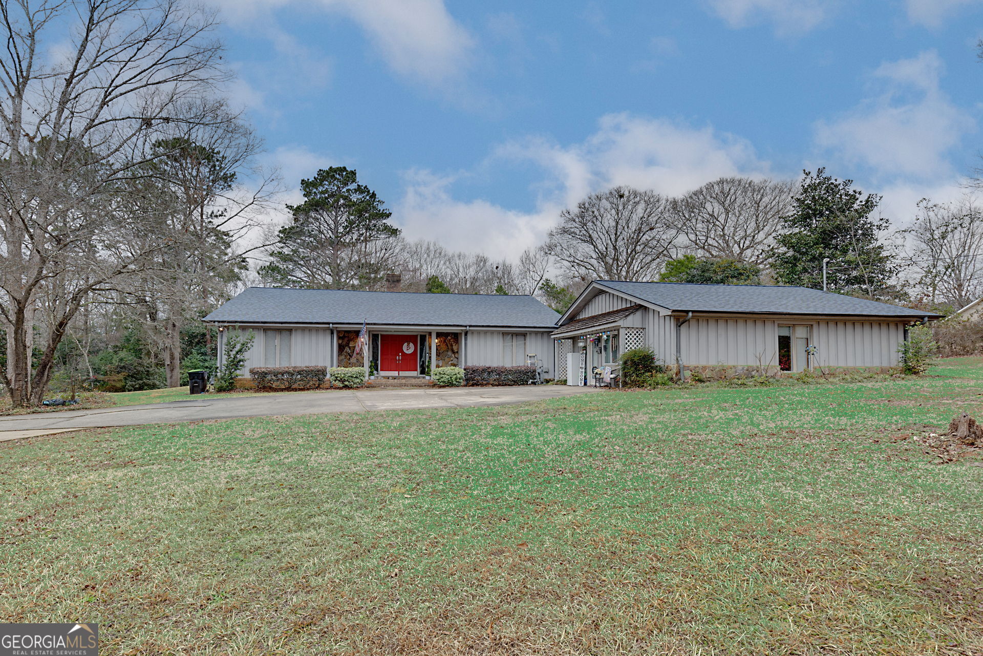 121 David Drive Property Photo 1