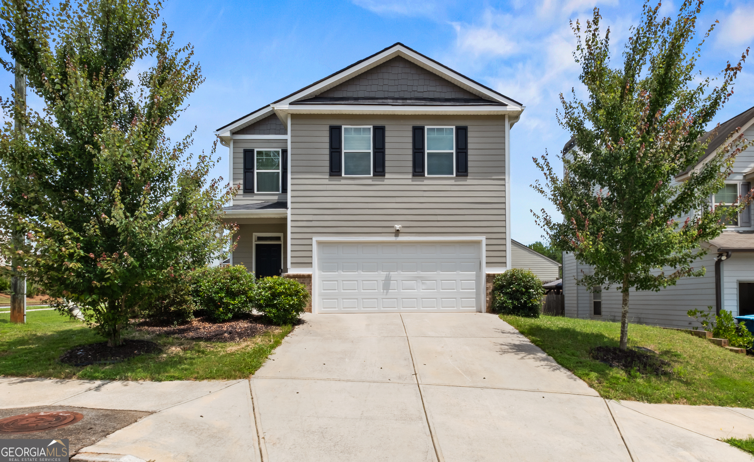 405 Classic Road Property Photo 1