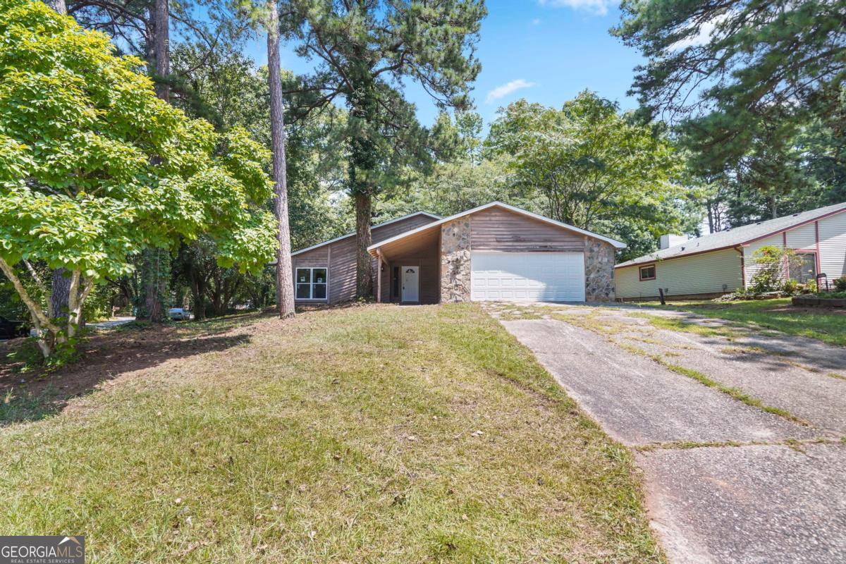 391 Park Ridge Circle Property Photo 1