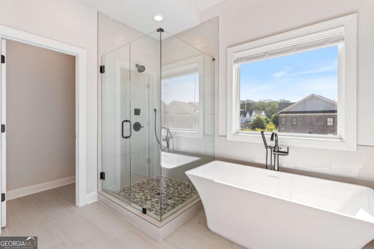 160 Briscoe Way Property Photo 24