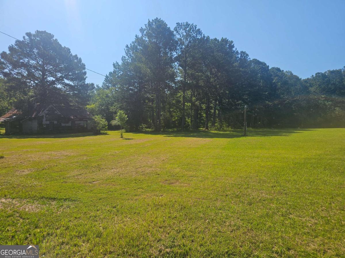2764 Alvaton Road Property Photo 1