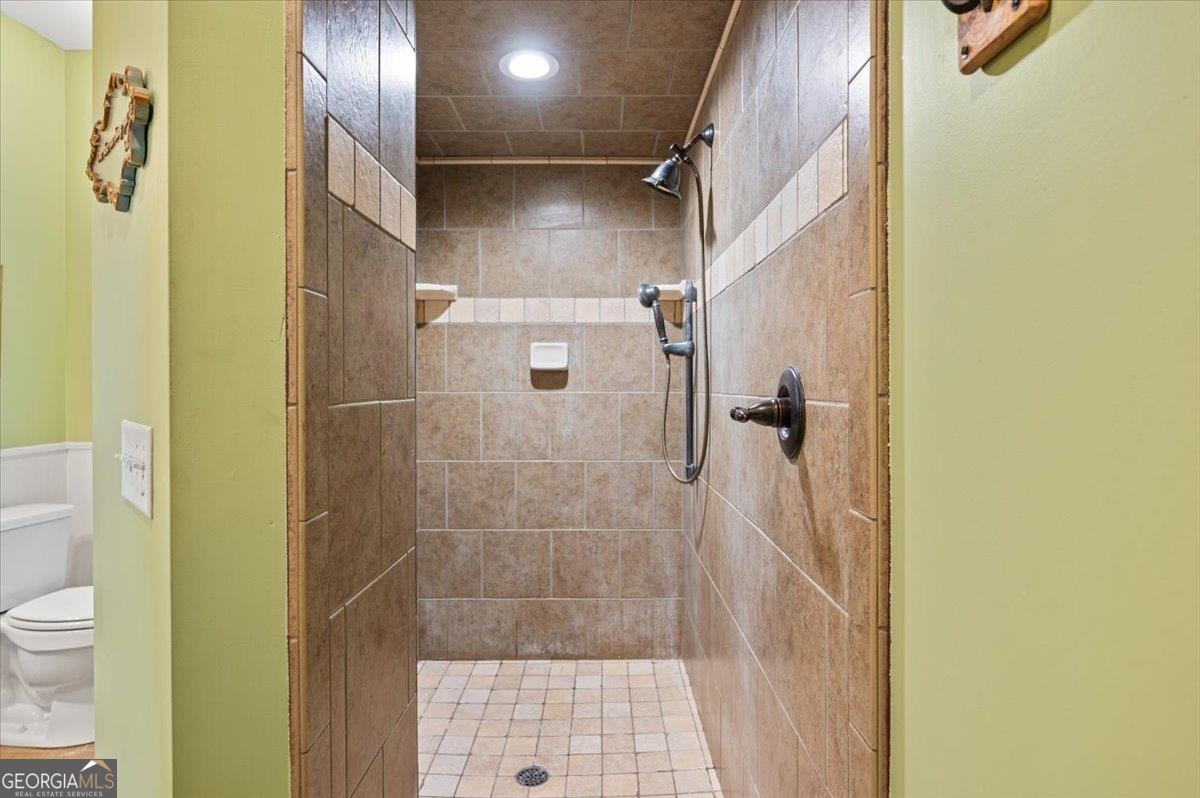 1579 Ne Julienton Drive Property Photo 34