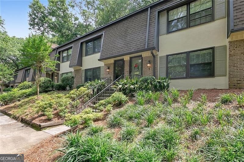 8 Arpege Way Nw Property Photo 1