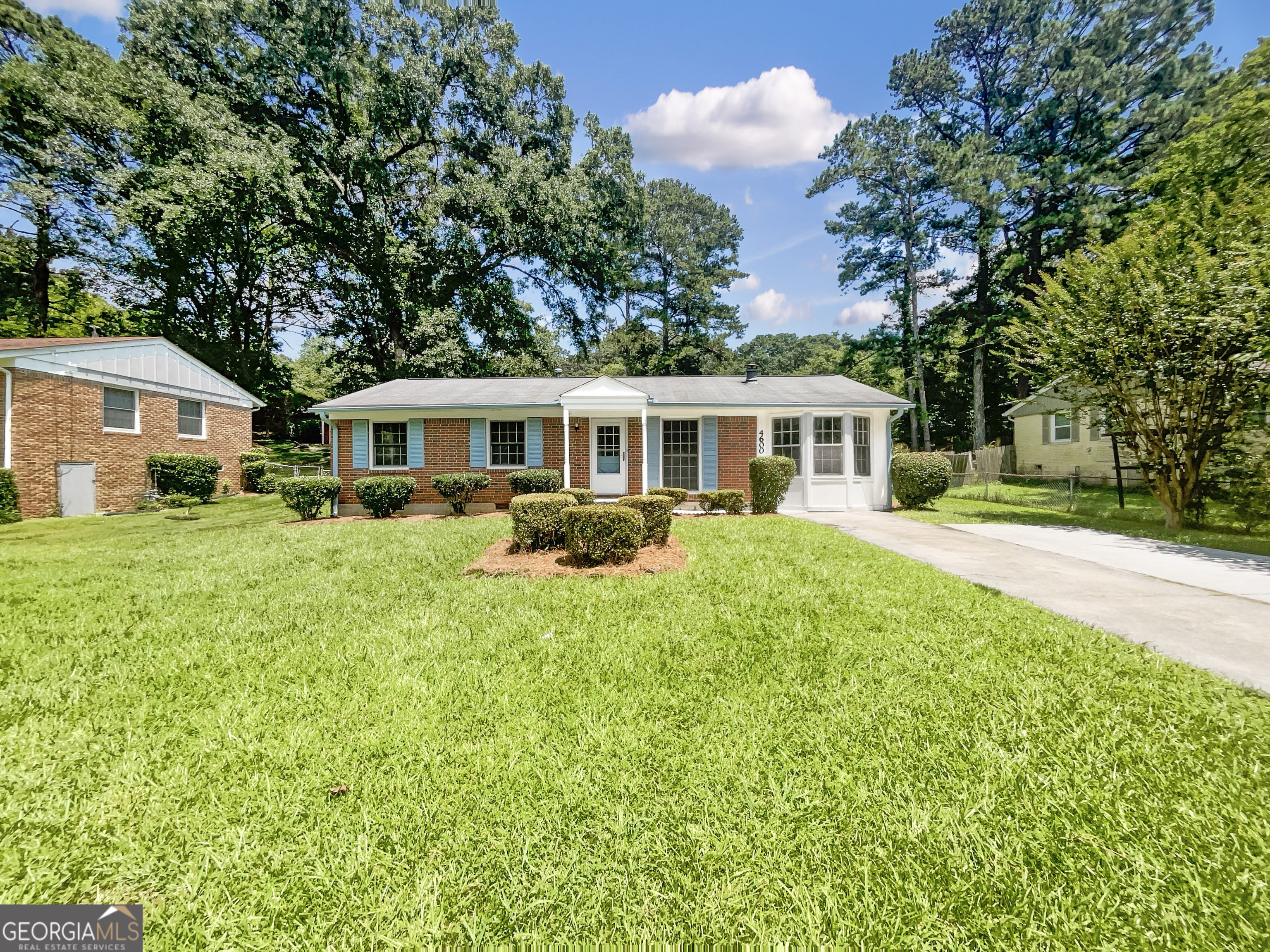 4600 Richard Road Property Photo 1