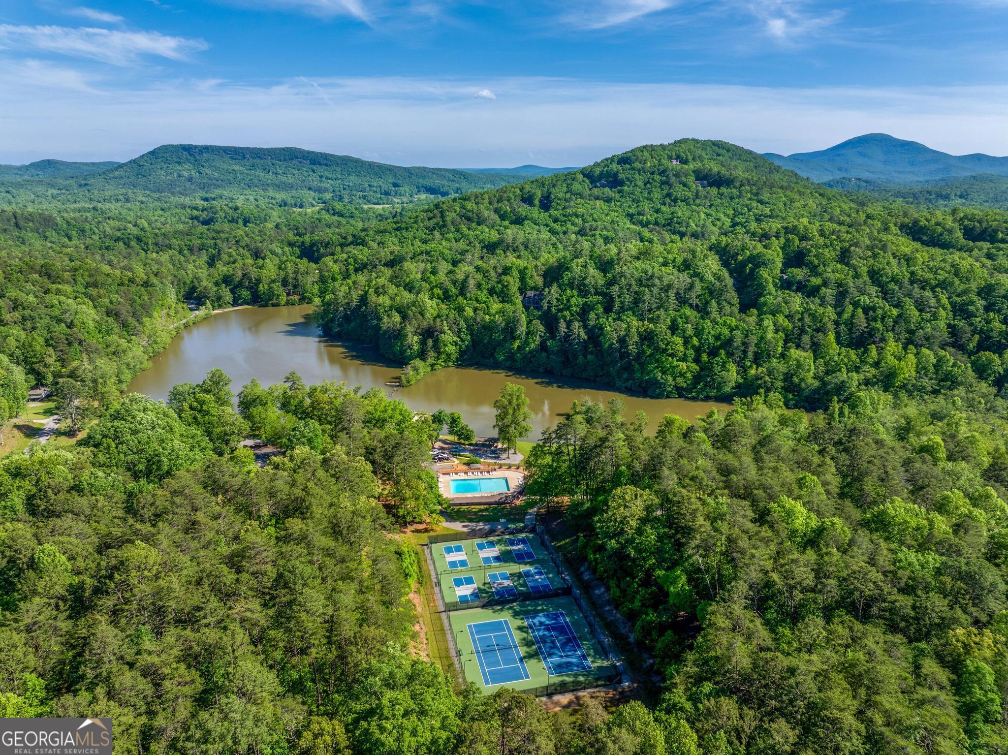 15d Woodbrier Property Photo 16