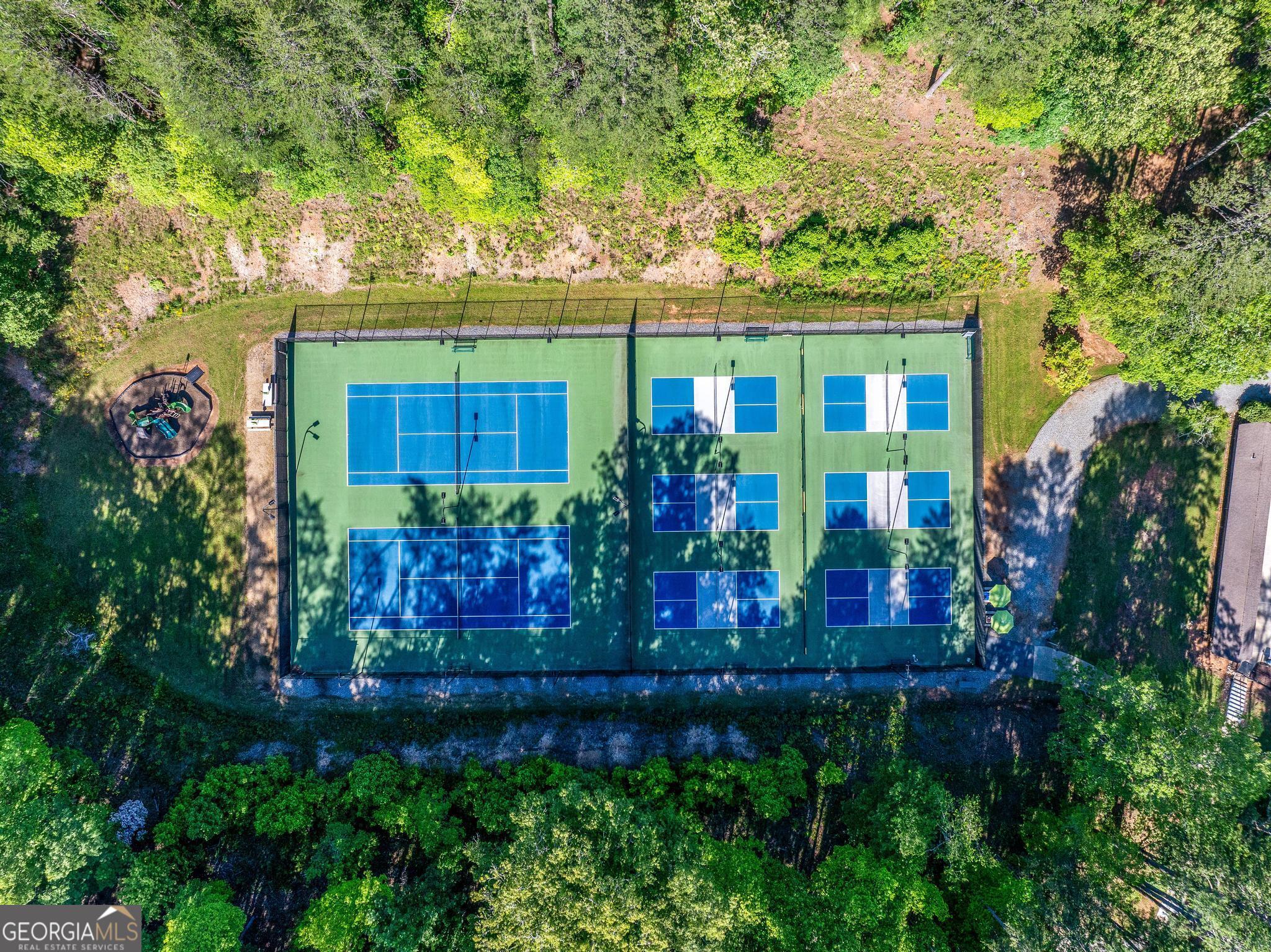 15d Woodbrier Property Photo 18
