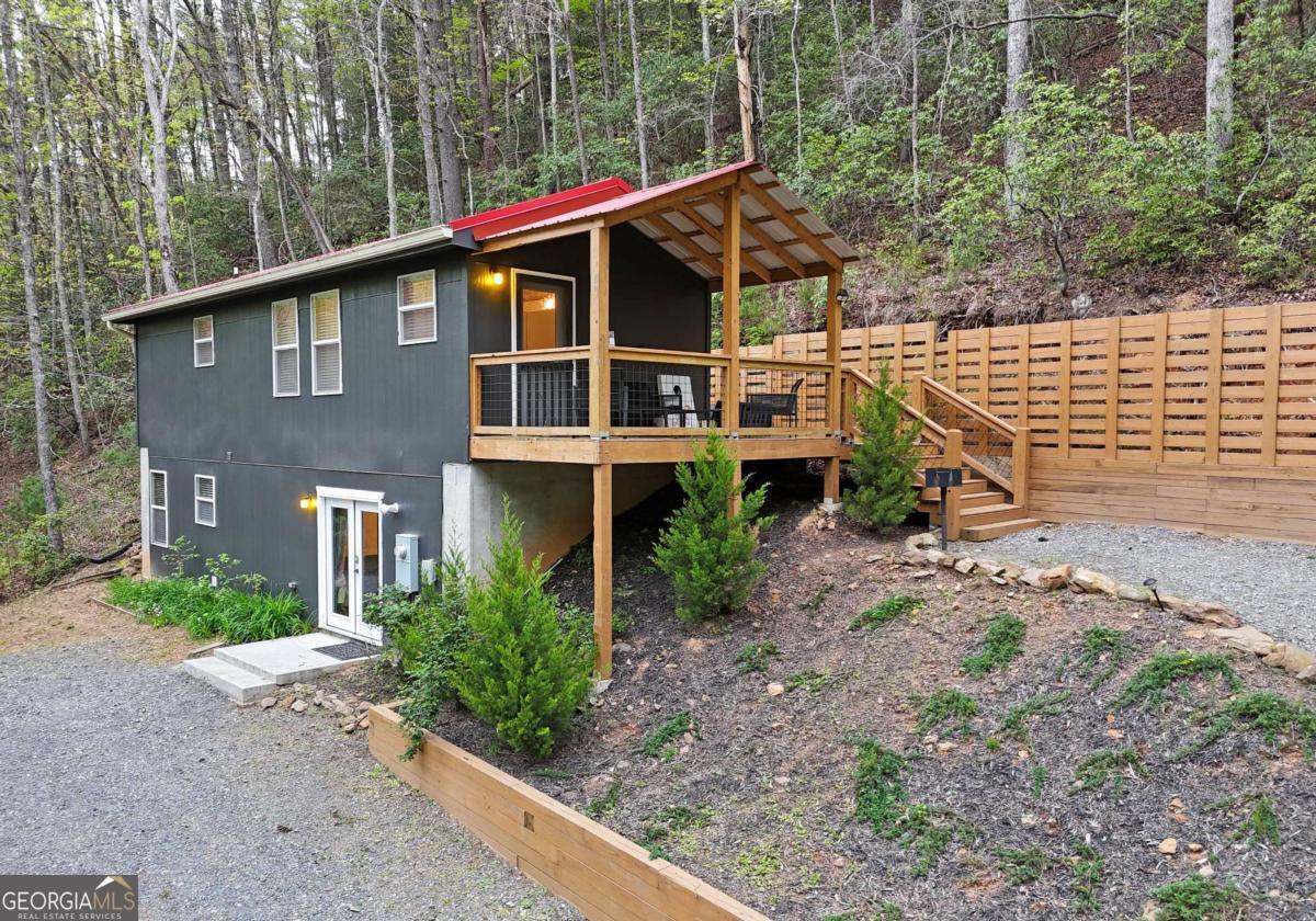 861 Little Rock Creek Property Photo 1
