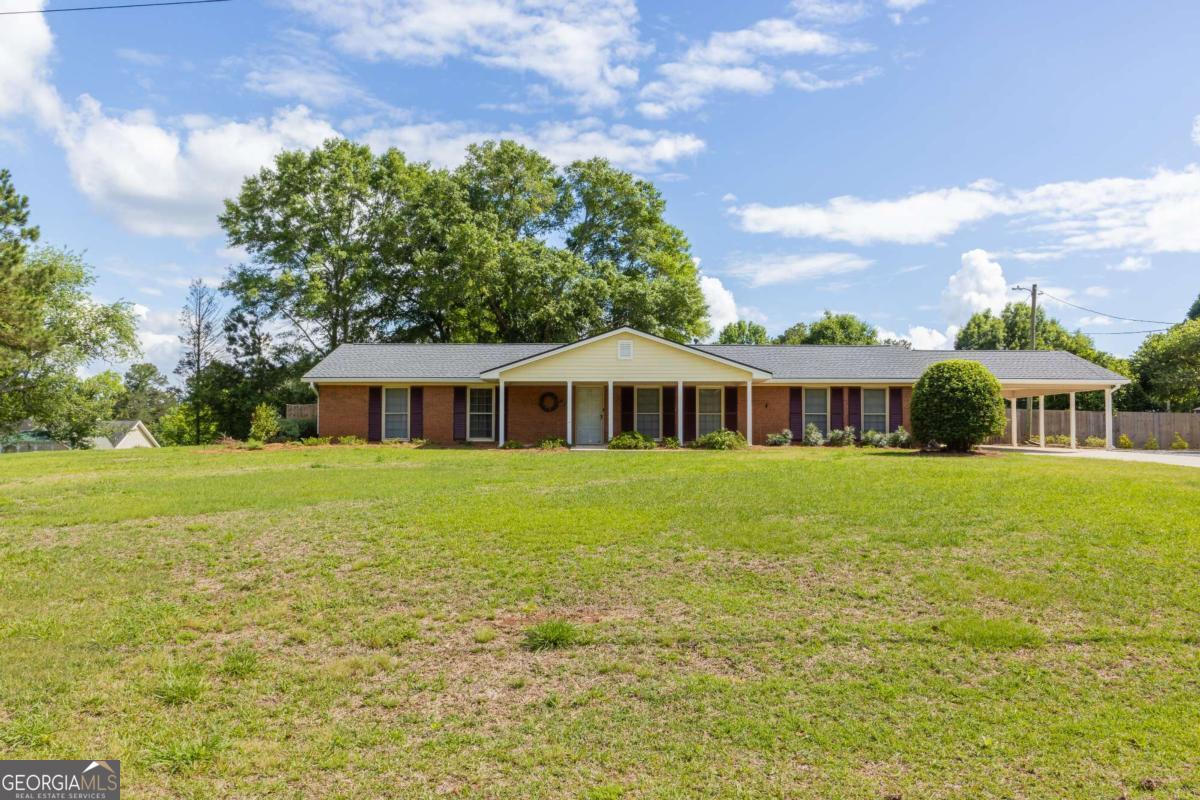 675 Mountain View Drive Property Photo 1