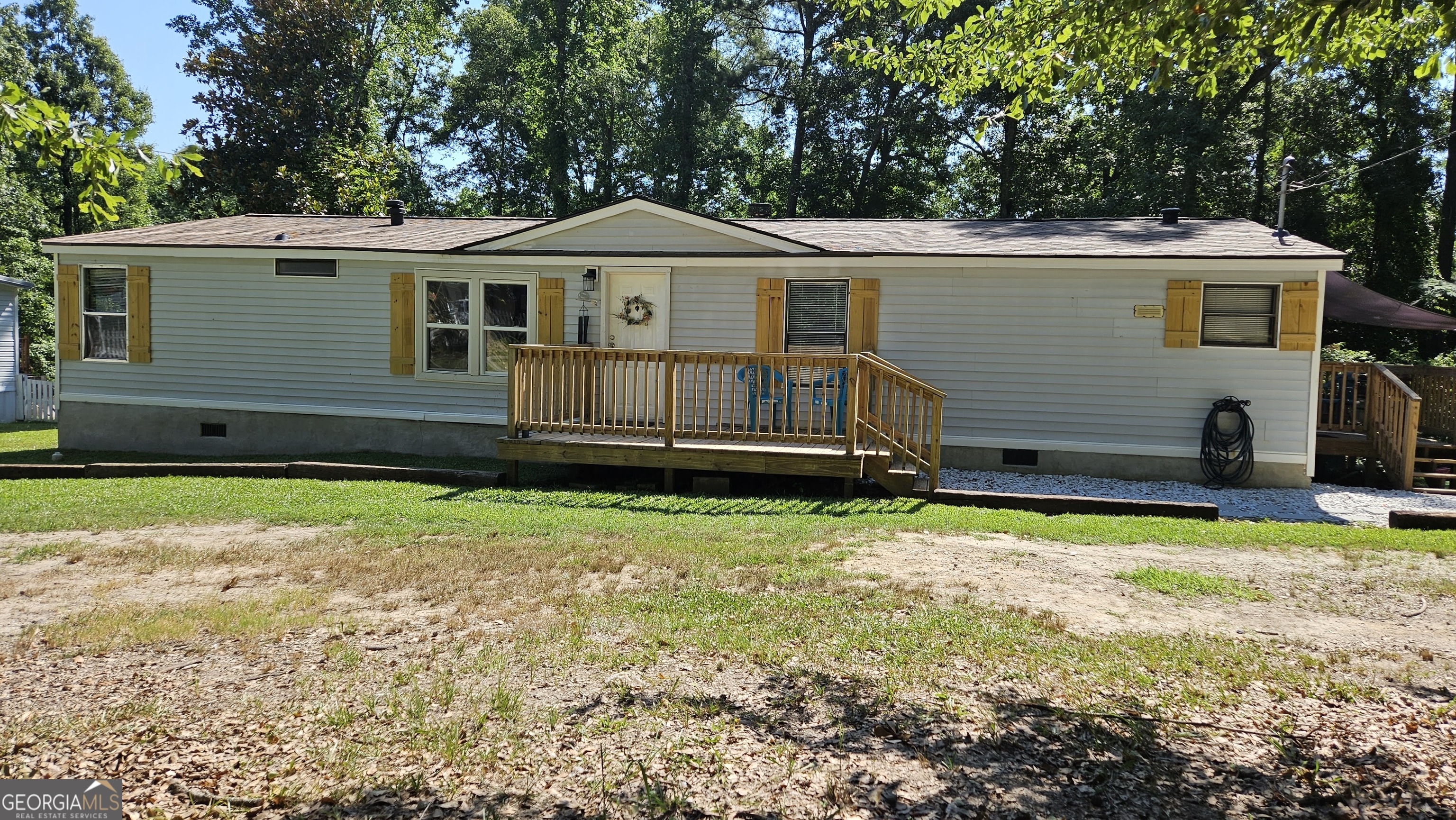 207 Willow Lane Property Photo 1