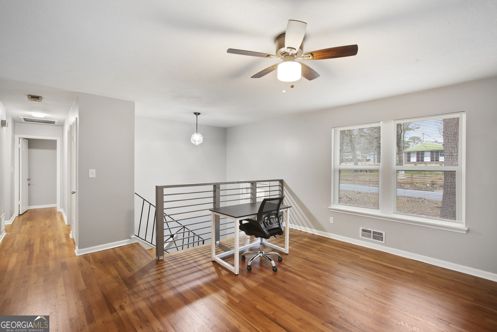 216 Scarsdale Drive Property Photo 4