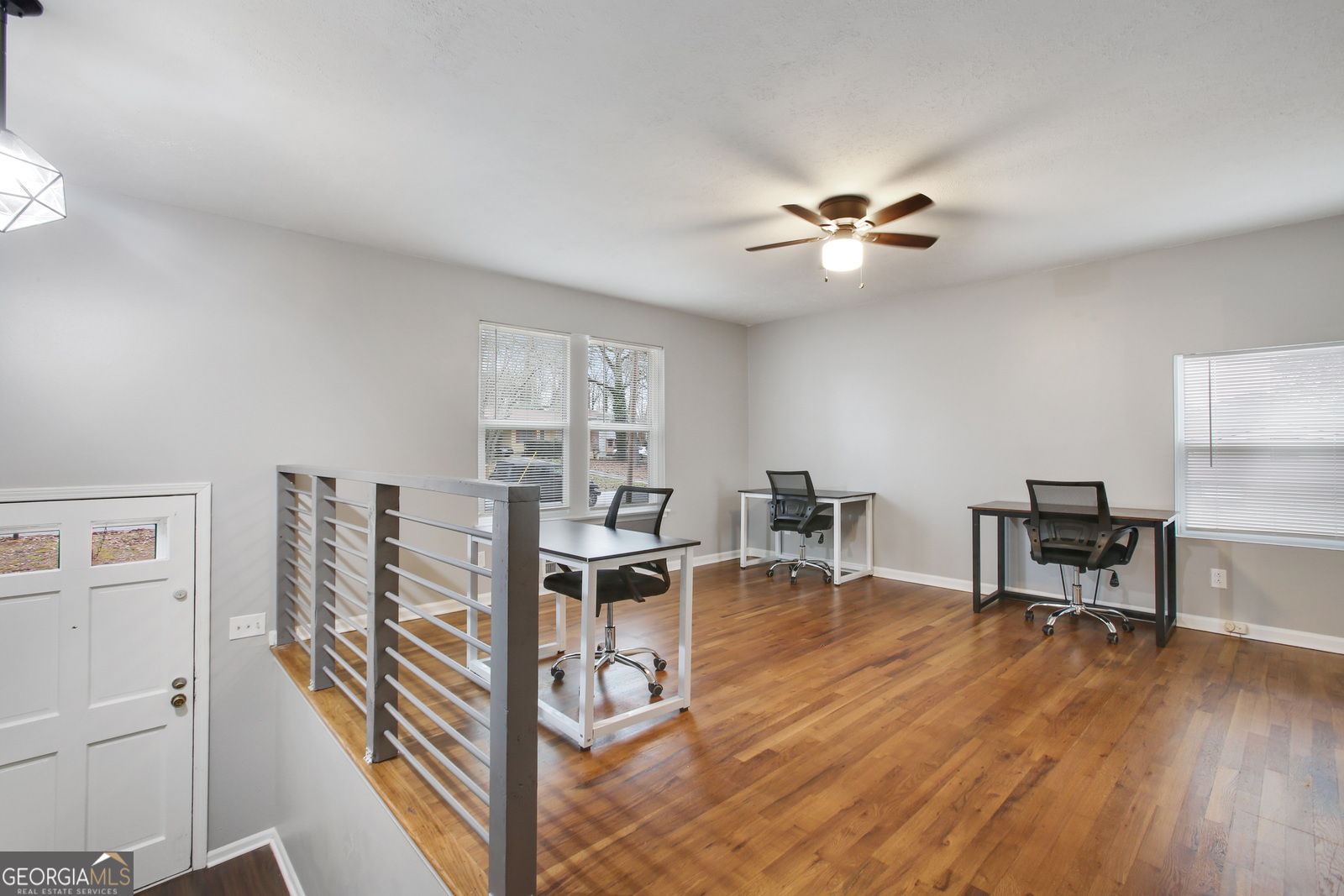 216 Scarsdale Drive Property Photo 7