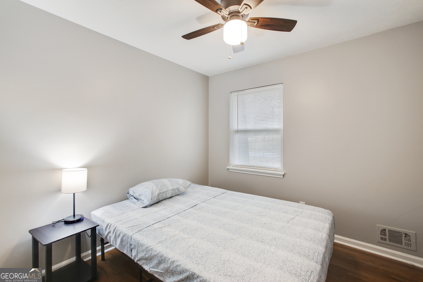 216 Scarsdale Drive Property Photo 15