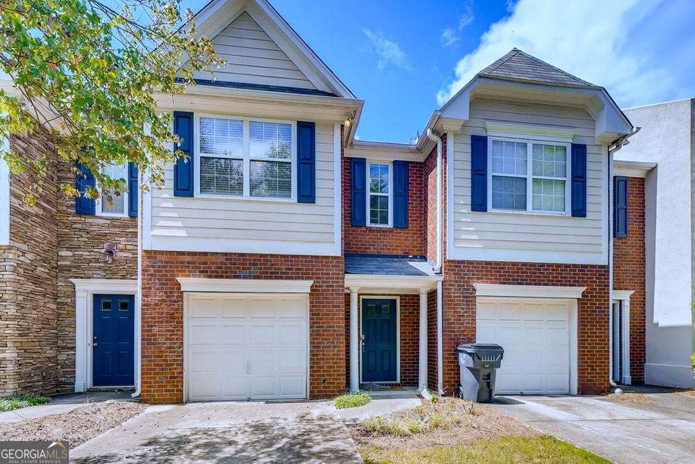 940 Abbey Park Way Property Photo 1