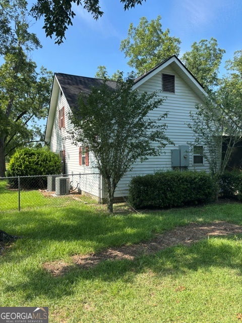 29 Grove Lane Property Photo 6
