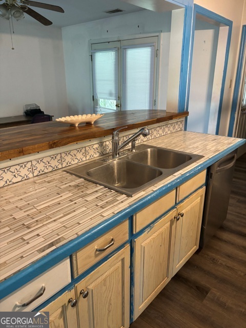 29 Grove Lane Property Photo 19