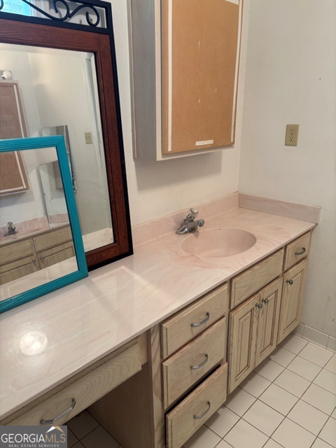 29 Grove Lane Property Photo 25