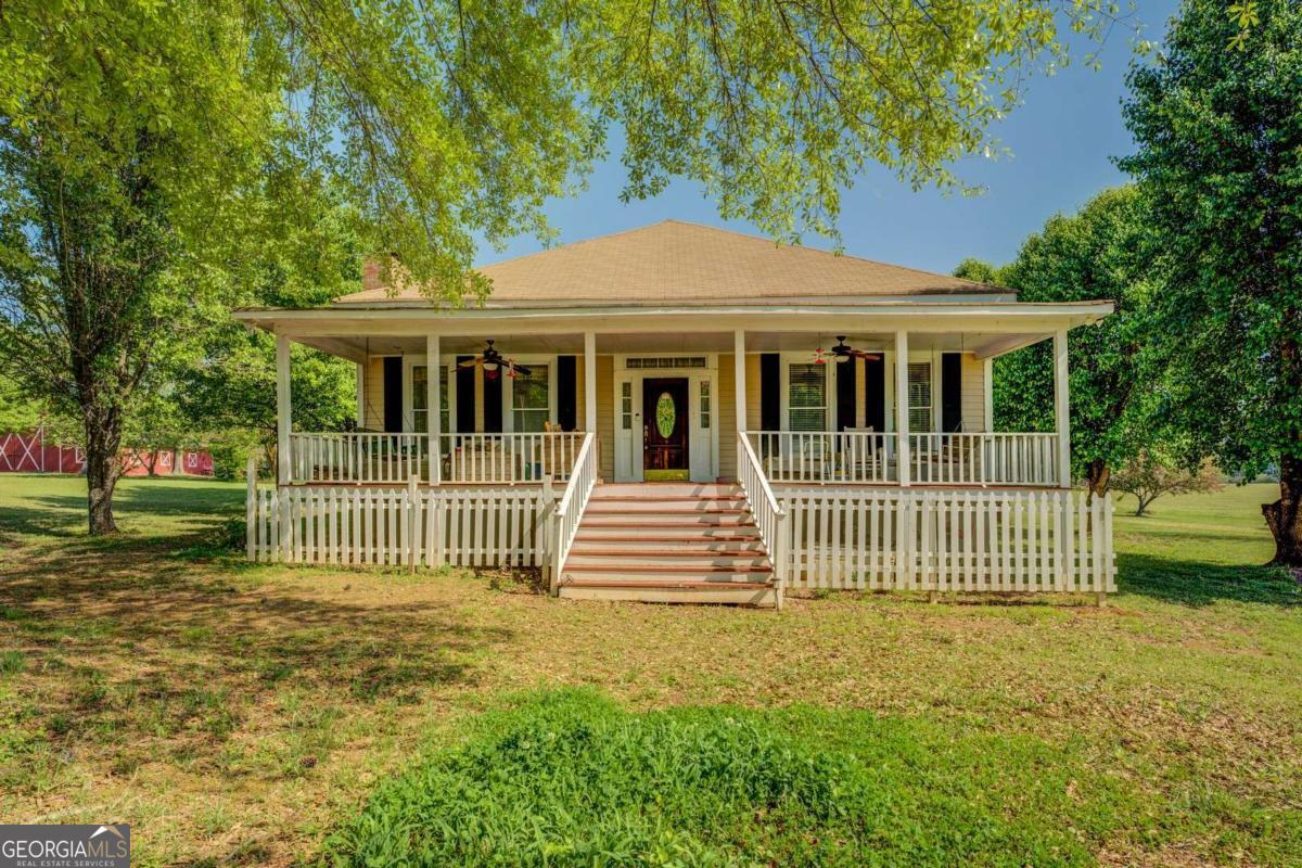 3011 Broughton Road Property Photo 1