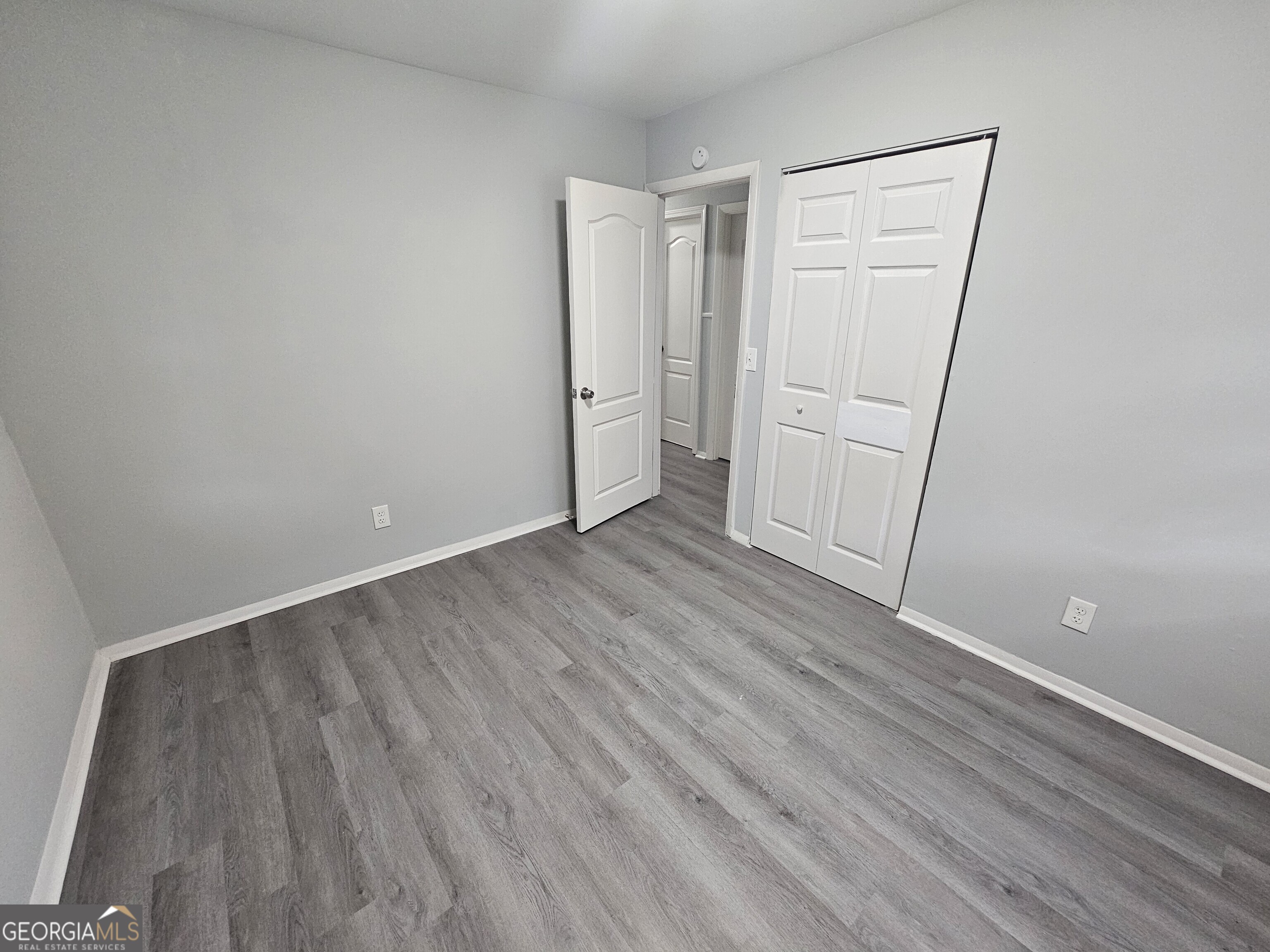 1711 Rock Cut Road Property Photo 2
