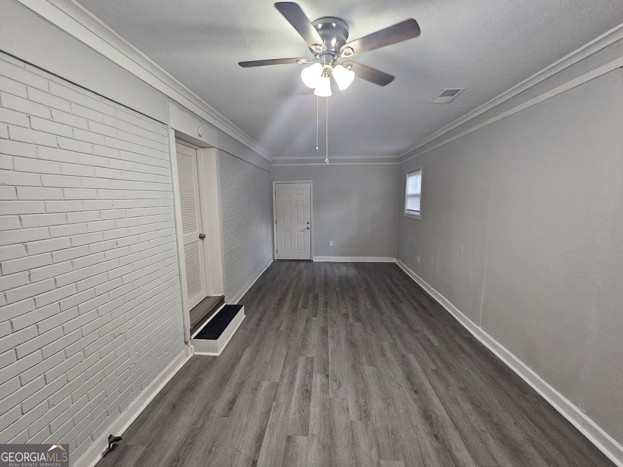 1711 Rock Cut Road Property Photo 12