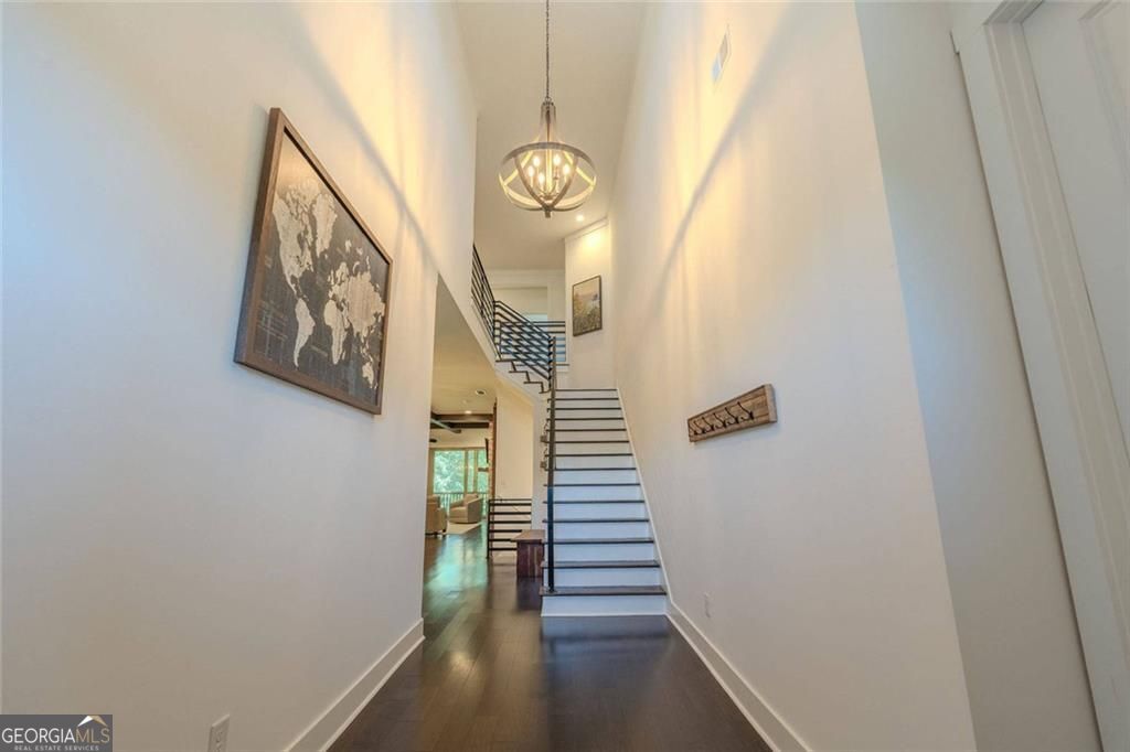 226 Heron Pointe View Property Photo 2