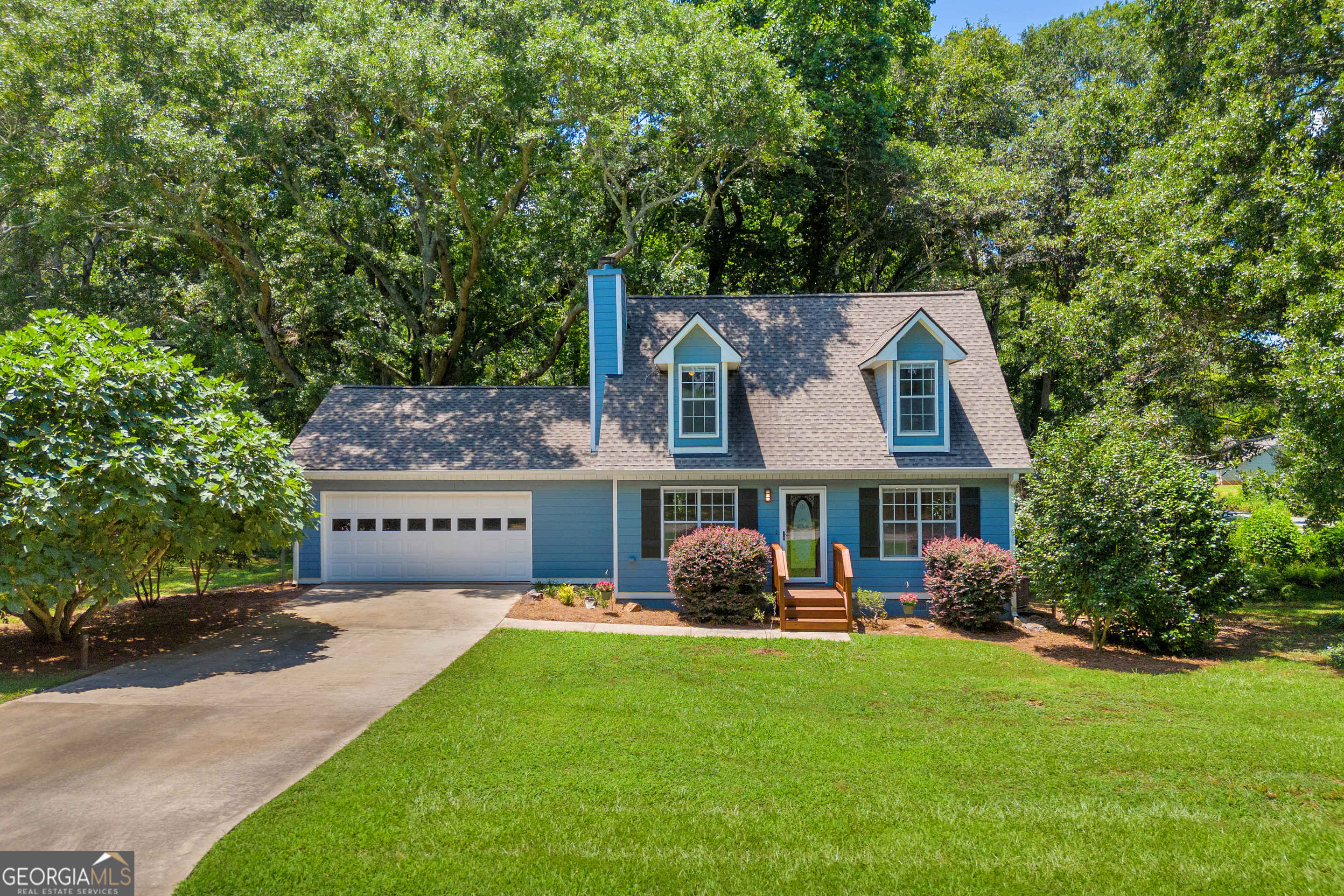 373 April Court Property Photo 1