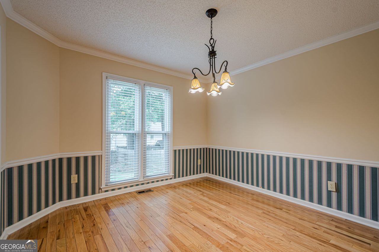 3258 Woodcliff Way Property Photo 14