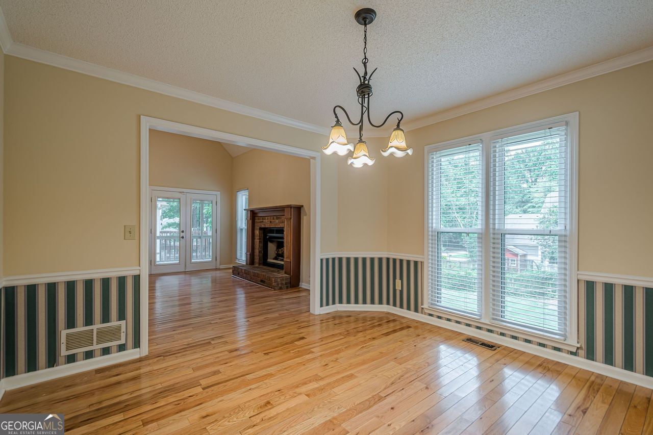 3258 Woodcliff Way Property Photo 15