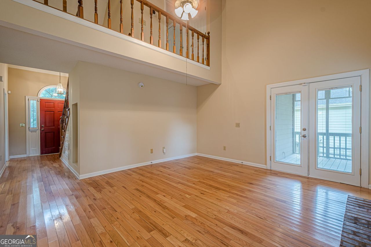 3258 Woodcliff Way Property Photo 18