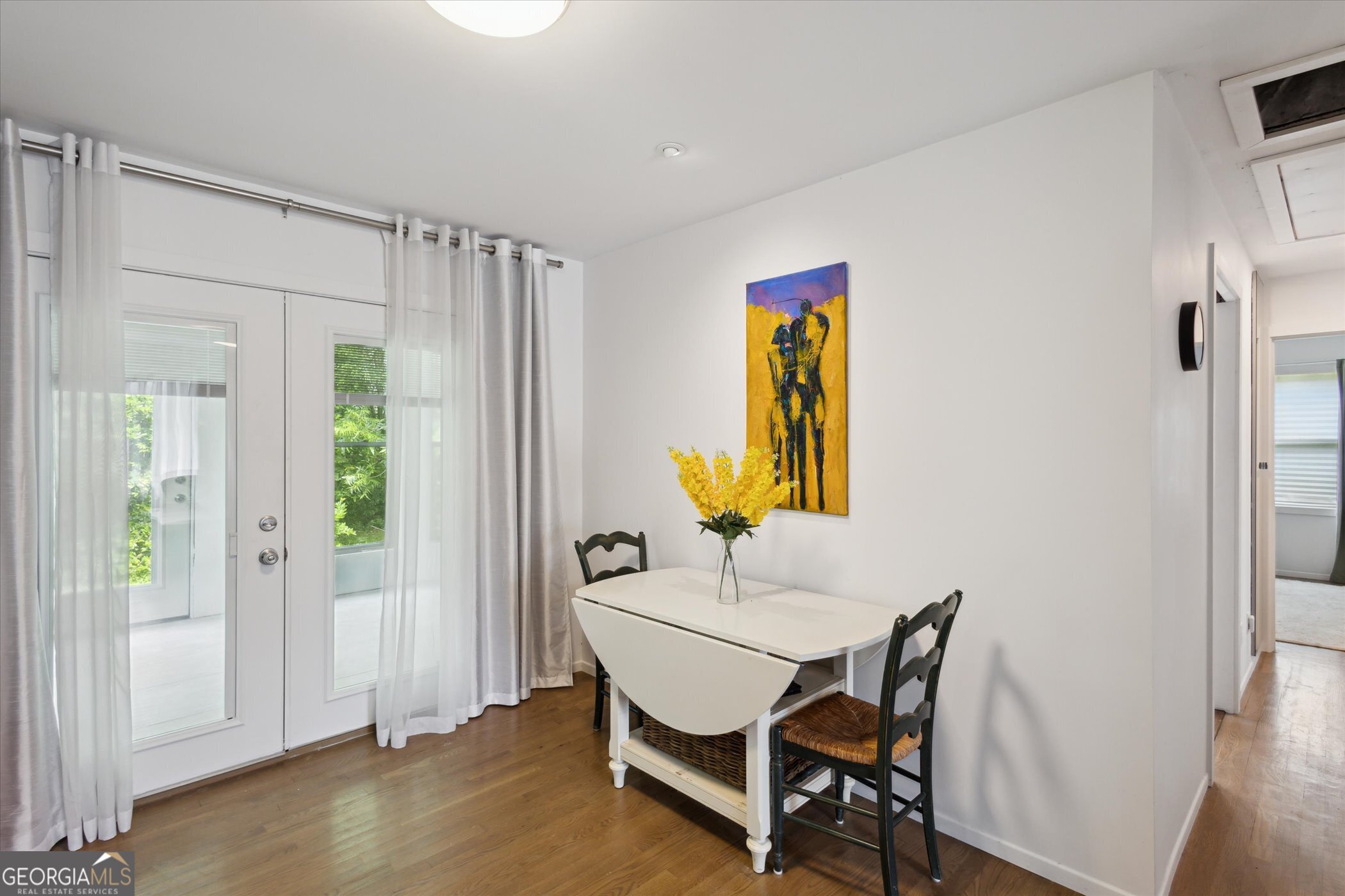 313 Donaldson Street Property Photo 7